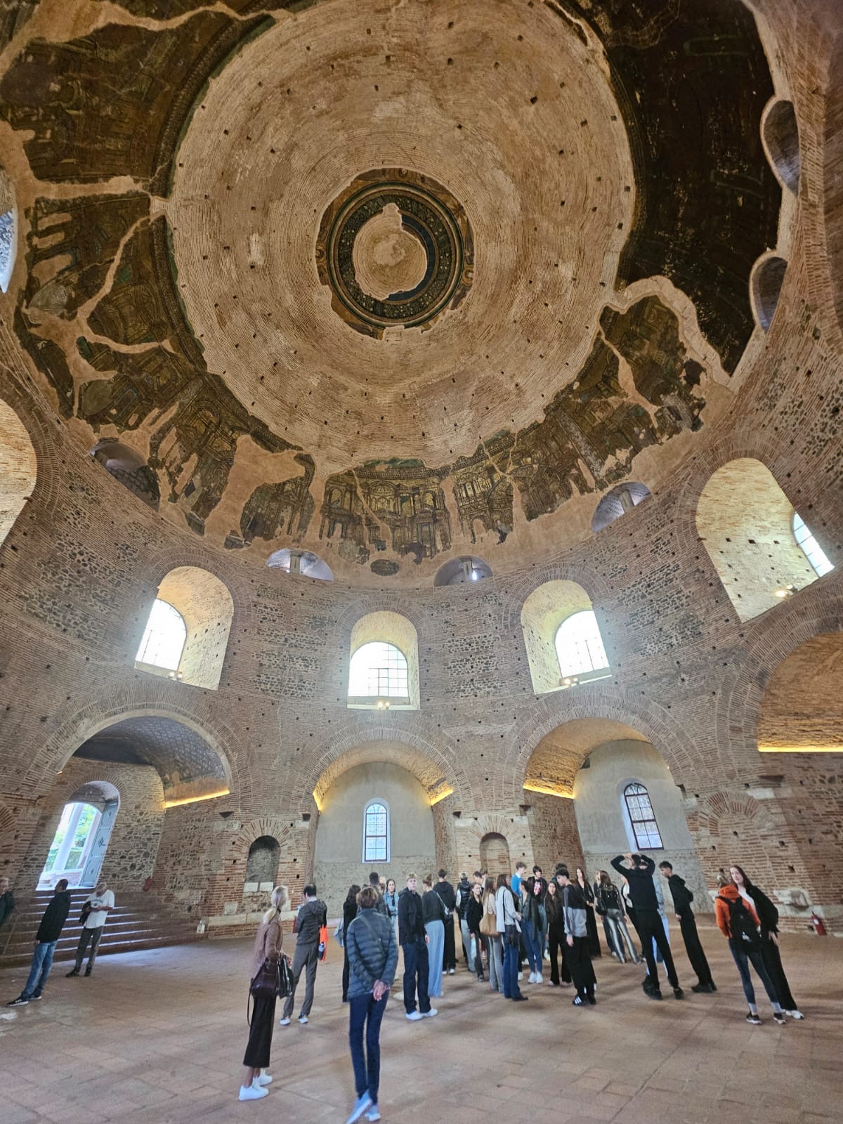 Erasmus+ projekts  Nr. 2024-1-LV01-KA121-SCH-000203828  “Demokrātija un jauniešu līdzdalība: pilsonisko prasmju veidošana starpkultūru sadarbībā”  21.-22.oktobris