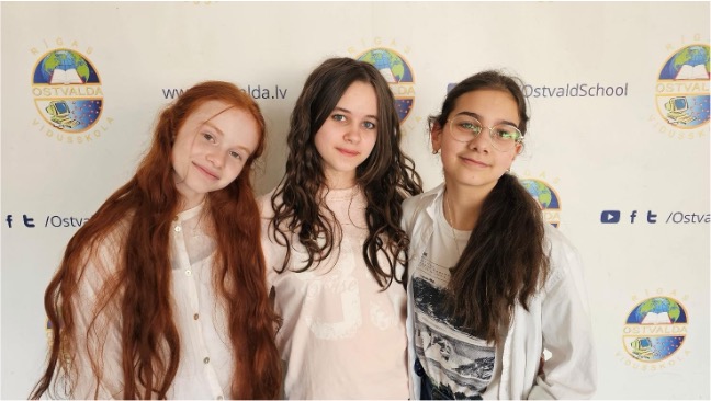 7.c klases skolnieces Sofija Maguran, Nikole Terepa, Elizabete Bolkvadze