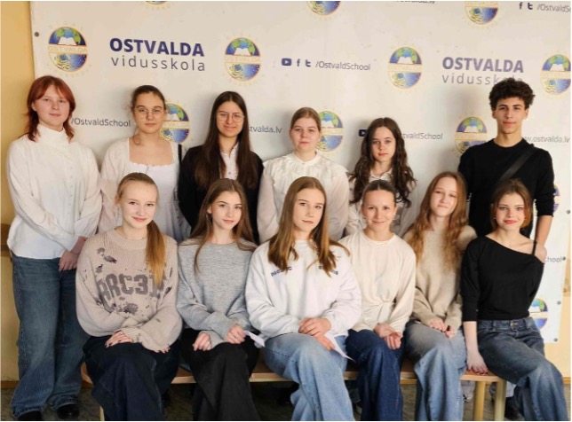 7.–9. klašu skolēnu muzejnieku komanda